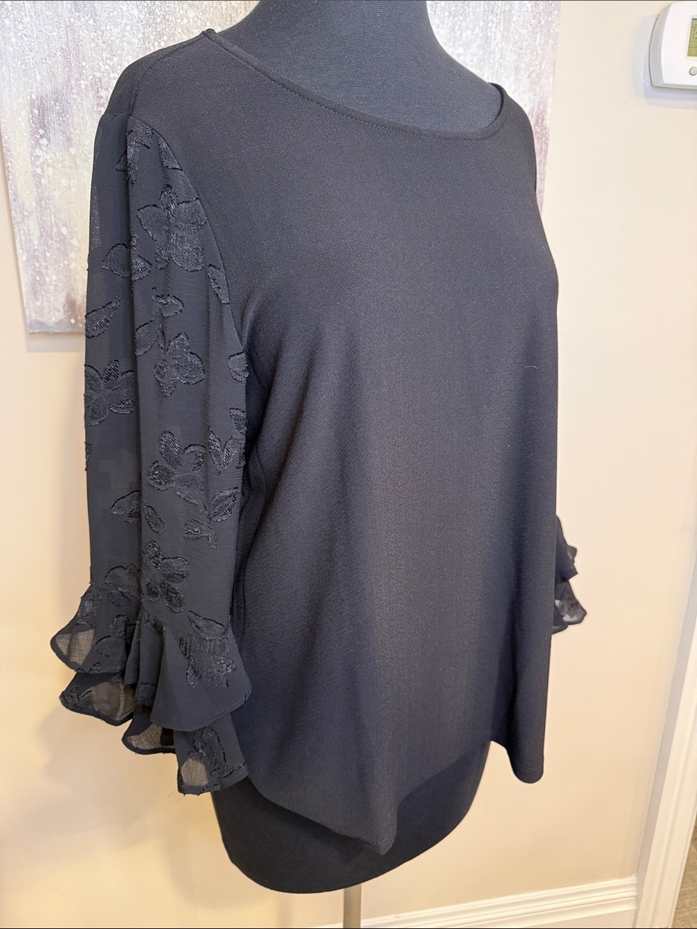 Black Ruffle Sleeve Floral Detail Sleeve Blouse size Large